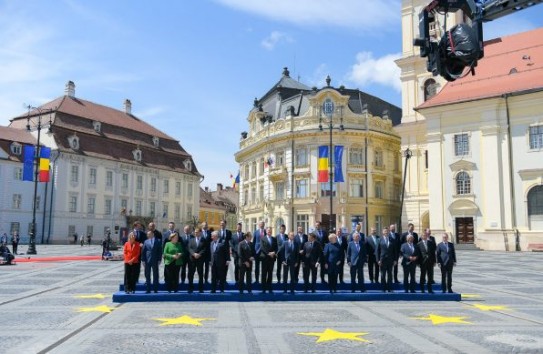 {На саммите в Сибиу началась гонка за ключевые посты в ЕС} Молдавские Ведомости