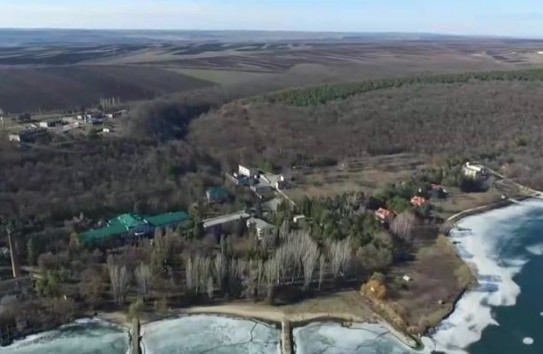 {Санду предложила демократам отдать свои дома бедным} Молдавские Ведомости