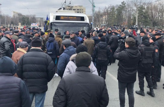 {Премьер: Требовать вывода российских войск бесполезно, нужно вести переговоры} Молдавские Ведомости