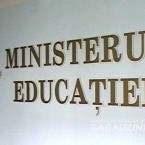 Онлайн-запись ребенка в школу по-молдавски: вы приходите и приносите справки