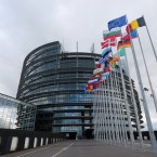 Европарламент призвал саммит ЕС утвердить план восстановления экономики на 750 миллиардов евро