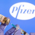 Норвегия поставила вопрос о безопасности вакцины Pfizer для пожилых людей