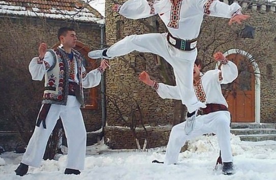 {Традиции, устремленные в будущее} Молдавские Ведомости