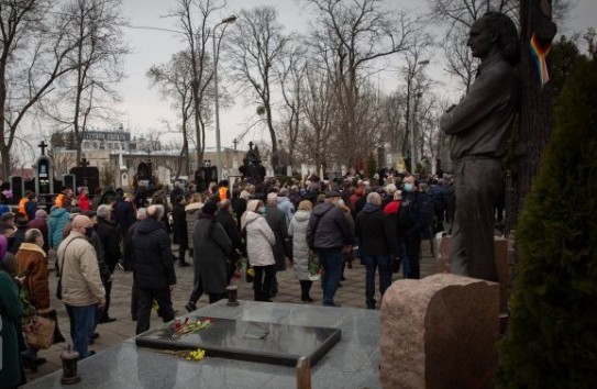 {Переименовать улицу Пушкина в улицу Дабижи? } Молдавские Ведомости