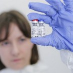 Pfizer и Moderna: резкое сокращение числа случаев заражения среди вакцинированных медиков