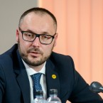 Литвиненко: Зарегистрирован закон, он сделает возможным отставку генпрокурора