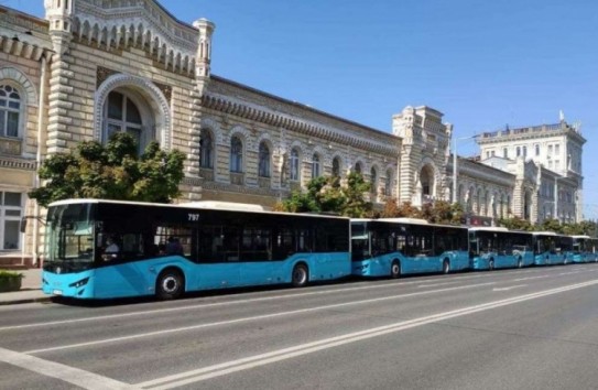 {Новые автобусы на улицах столицы } Молдавские Ведомости