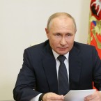 Путин анонсировал повышение пенсий