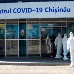 Названы симптомы COVID-19, при которых нужно вызвать «скорую»