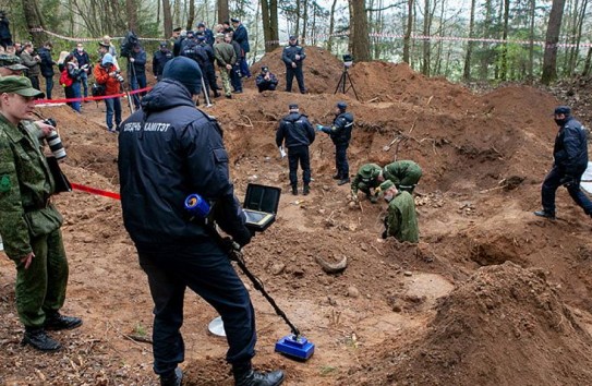 {В Белоруссии обнаружили захоронения почти 40 тысяч жертв пособников нацистов} Молдавские Ведомости