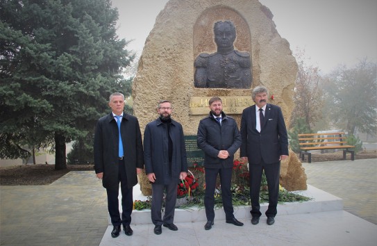 {В Тараклии открыли памятник русскому генералу Ивану Инзову} Молдавские Ведомости