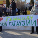 «оPASная власть». В Комрате прошел очередной митинг против роста цен на тарифы