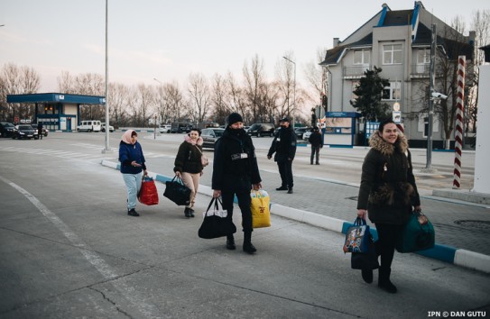 {Для беженцев из Украины упрощена процедура приема на работу в Молдове} Молдавские Ведомости