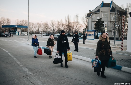 {Нику Попеску: Население Молдовы выросло на четыре процента из-за ситуации в Украине} Молдавские Ведомости