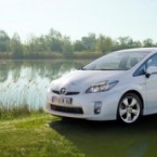 В Молдове стартовали официальные продажи Toyota Prius с расходом топлива 3,9 л100 км