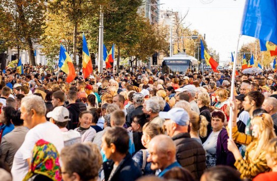 {В Кишиневе проходит очередной протест, организованный партией «Шор»} Молдавские Ведомости