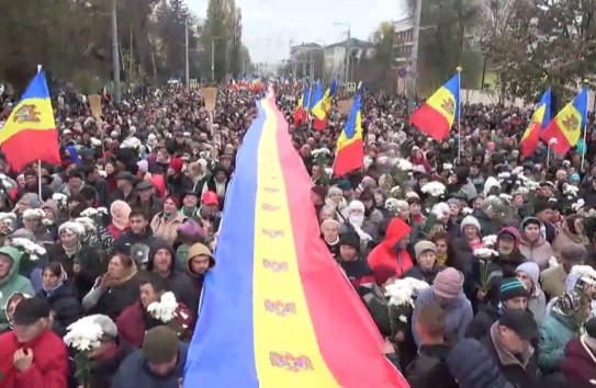 {Протест-9: объявлена война до победного конца} Молдавские Ведомости