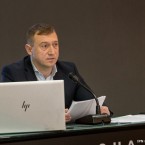 Роман Гунявый обвинил прокуратуру в отсутствии реакции на строительство на улице Матеевича 