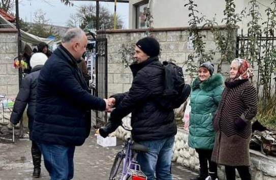 {Додон: Санду должна четко сказать руководству Украины - не втягивайте нас в войну} Молдавские Ведомости