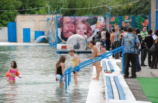 {«Aqua Park Capitala»: старт дан! } Молдавские Ведомости