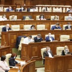 В новом удостоверении личности не будет указано отчество