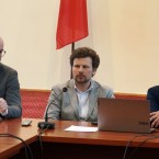 Перчун считает сохранение учебника, обеляющего Антонеску, "компромиссным вариантом"