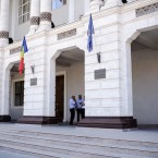 Филат: "Рабочий стол генпрокурора стал поважнее резиденции в Кондрице"