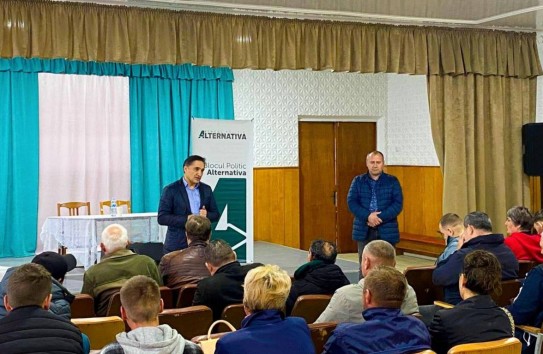 {Стояногло в селе Барабой: «У власти есть деньги на всё, кроме людей»} Молдавские Ведомости
