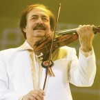 PAS формирует списки кандидатов в депутаты  