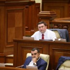 Односталко предложил запретить увольнение работников предпенсионного возраста