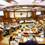 Проект закона о государственных наградах принят во втором чтении