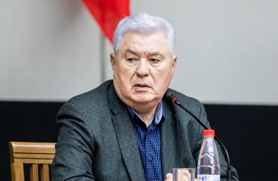 {Воронин: Продажа Джурджулештского порта приравнивается к измене Родины} Молдавские Ведомости
