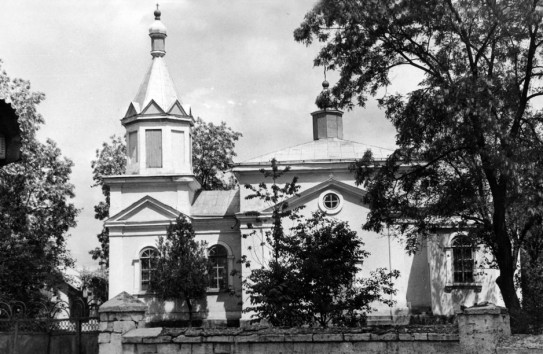 {Социалисты осудили попытку силового захвата храма Рождества Пресвятой Богородицы в Гринэуць} Молдавские Ведомости