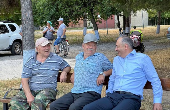 {Блок "Альтернатива" пошлет по два-три наблюдателя на участки за рубежом} Молдавские Ведомости