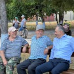 Блок "Альтернатива" пошлет по два-три наблюдателя на участки за рубежом