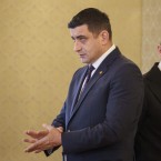 Rise: Лидеры AUR Симион и Луля перевели миллионы лей от государства Timpul Info Magazin из Молдовы