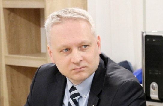 {Профессор Драгош Чимпоеш обвинил ректора ТУМ в демонтаже аграрного университета и присвоении его проектов} Молдавские Ведомости