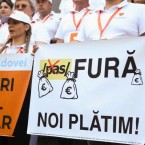 PAS требует от ЦИК запретить оппозиции использовать ее символику на протестах