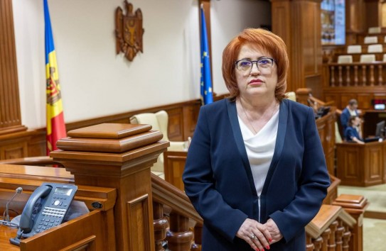 {Маноле вновь избрана на должность председателя Конституционного суда } Молдавские Ведомости