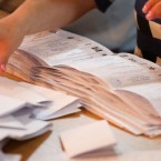 Местные избранники в районах возвращаются в партию Плахотнюка