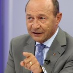 Бэсеску получил бесплатное жилье и попросил засекретить адрес