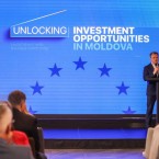 Еврокомиссия призывает к стратегическим инвестициям в Молдову