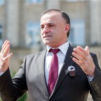 Тарлев: "Больно смотреть, как сотрудники полиции доводят людей до смерти"