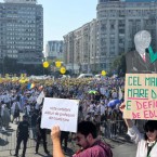 Учебный год в Румынии начался на фоне протестов учителей