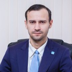 Плынгэу: У PAS денег куры не клюют