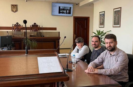 {На Украине окончательно признали первый брак между двумя мужчинами} Молдавские Ведомости