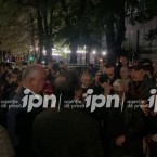 Сторонники PAS у здания ЦИК упрекнули Игоря Додона в том, что он говорит не на румынском