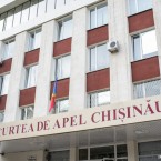 АП Кишинева временно ограничила деятельность двух партий
