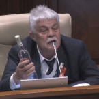 Такие нынче «герои» у нашей страны