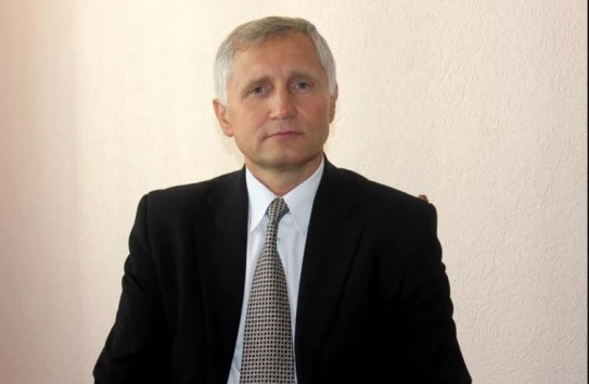 {Ешану: Возмутительно, что правосудие продолжает «следовать указаниям правительства» } Молдавские Ведомости